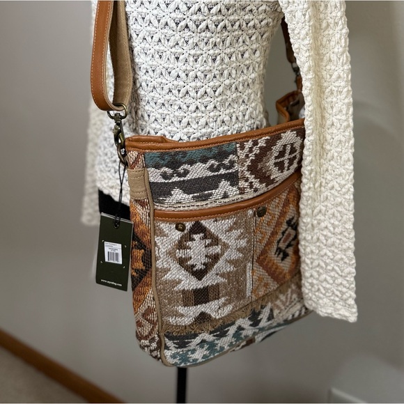 Myra Bag Handbags - Myra Sonoran Sands Aztec Western Crossbody Bag Boho Woven Canvas NWT